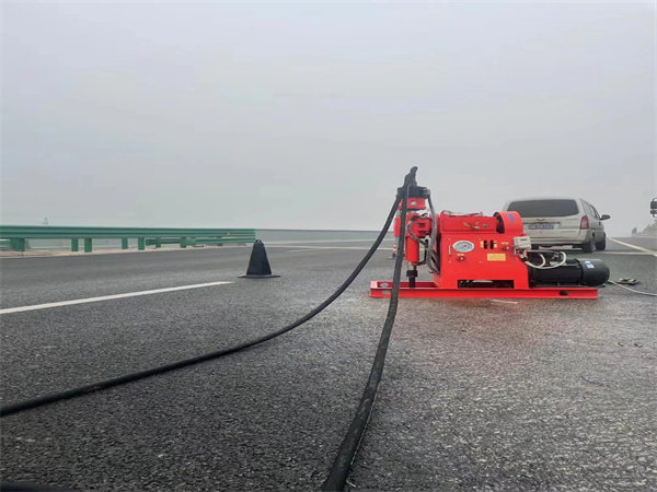 泽州马路路基路面开裂下沉注浆加固灌浆